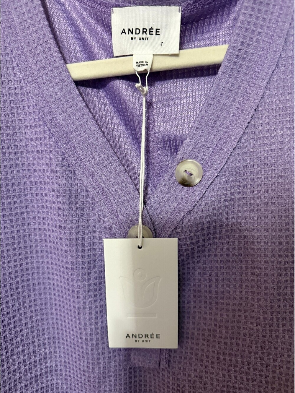 NWT Andree by Unit Purple Top Size Large
